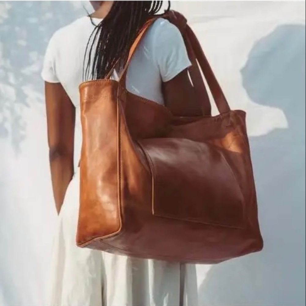 Pre Order Women's Large Bag Soft Leather Single Shoulder Oil Waxed 🥰